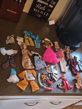 60s, 70s Dawn Doll And Clothes Lot Original Vintage